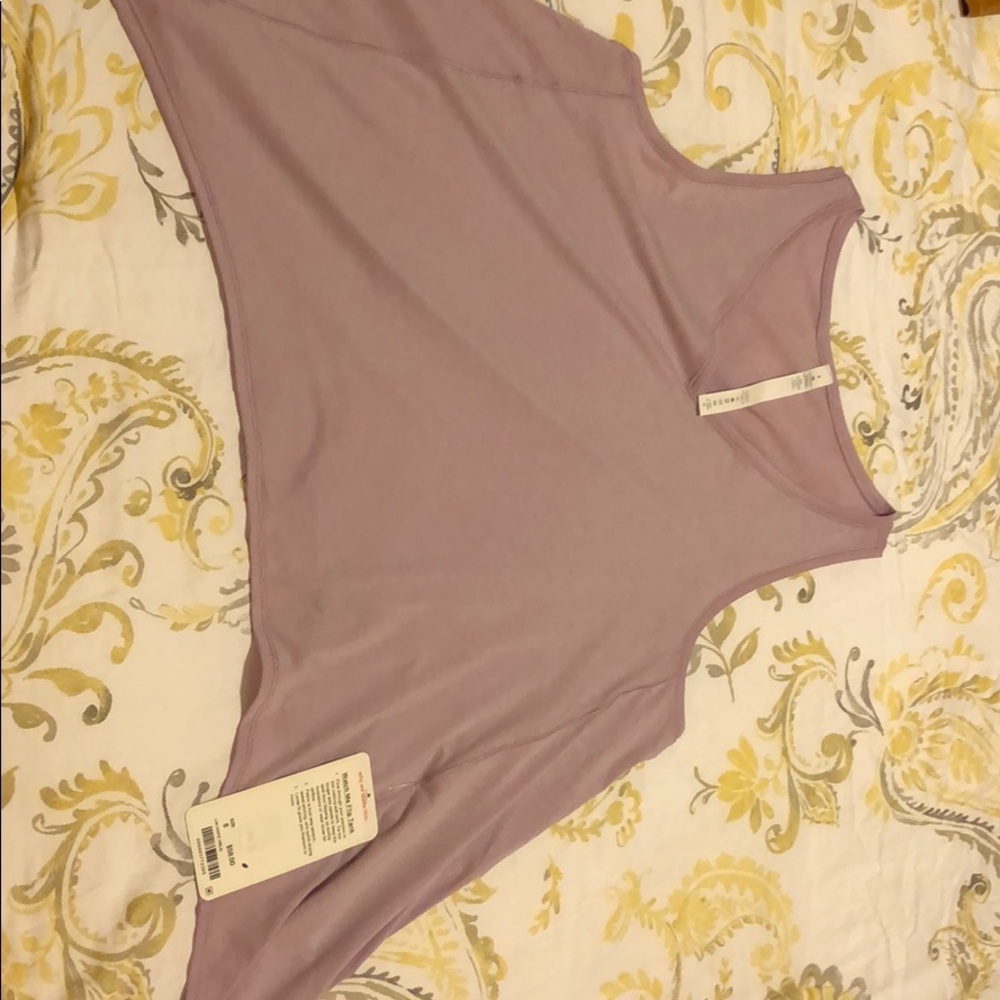 Lululemon watch me flip tank